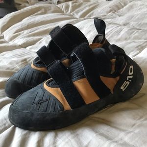 Men’s 5.10 Climbing shoes size 12